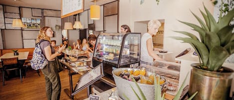 منطقة تناول الإفطار