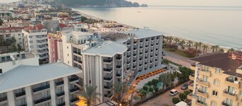 Kleopatra Dreams Beach Hotel