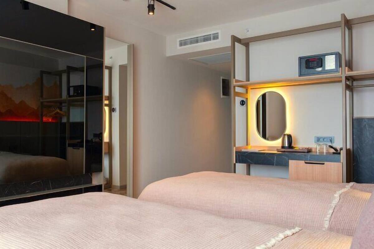Literie de qualité supérieure, minibar, Wi-Fi gratuit, draps fournis
