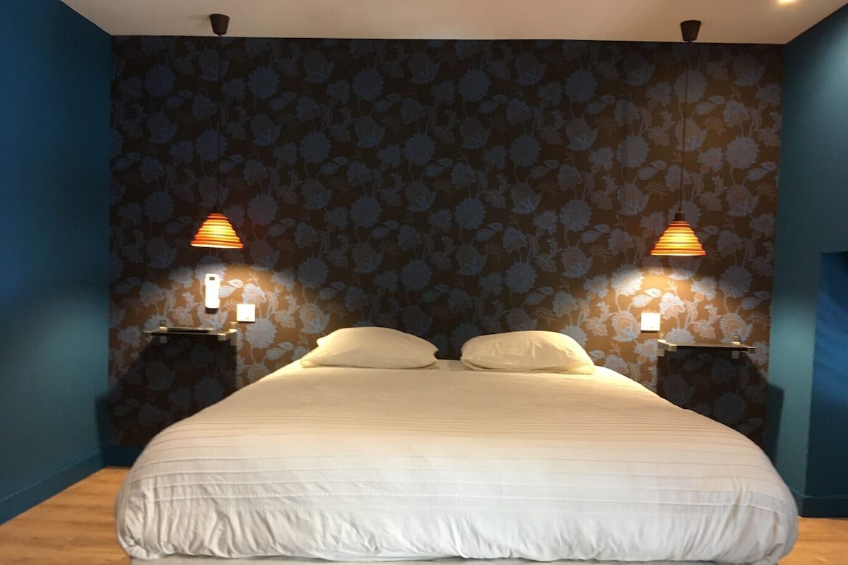 1 bedroom, blackout curtains, iron/ironing board, free WiFi