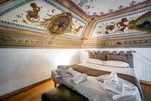 Studio, 1 chambre, cuisine | Fer et planche à repasser, accès au Wi-Fi (inclus), literie fournie