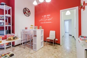 Breakfast (EUR 5 per person) - Allegra's House (Rome)