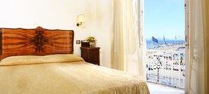 Deluxe Double or Twin Room | Frette Italian sheets, premium bedding, minibar, in-room safe