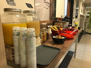 Breakfast buffet - L'Escale (Dunkirk)