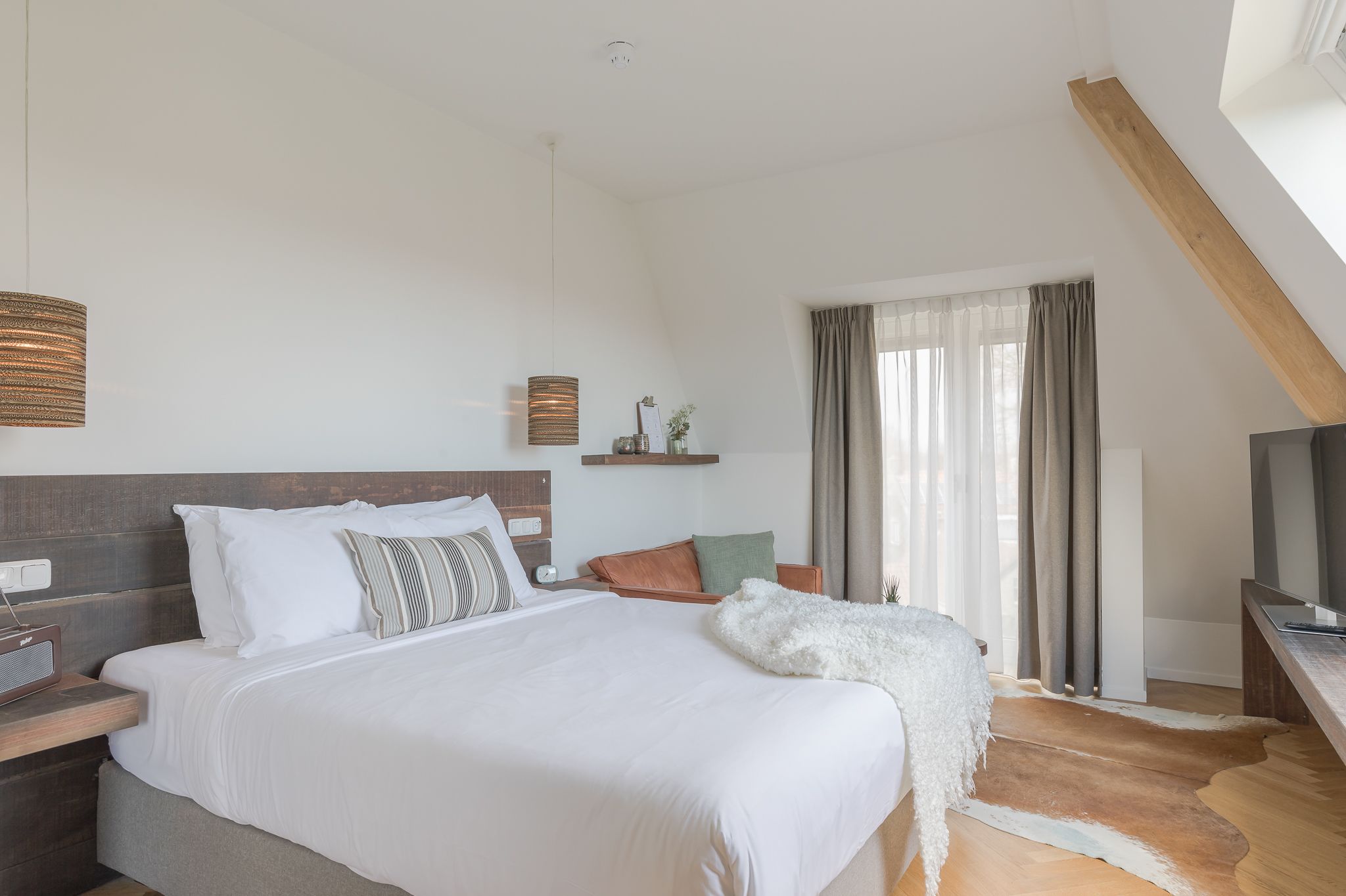 family room, 2 bedrooms | 1 bedroom, minibar, in-room safe, blackout curtains