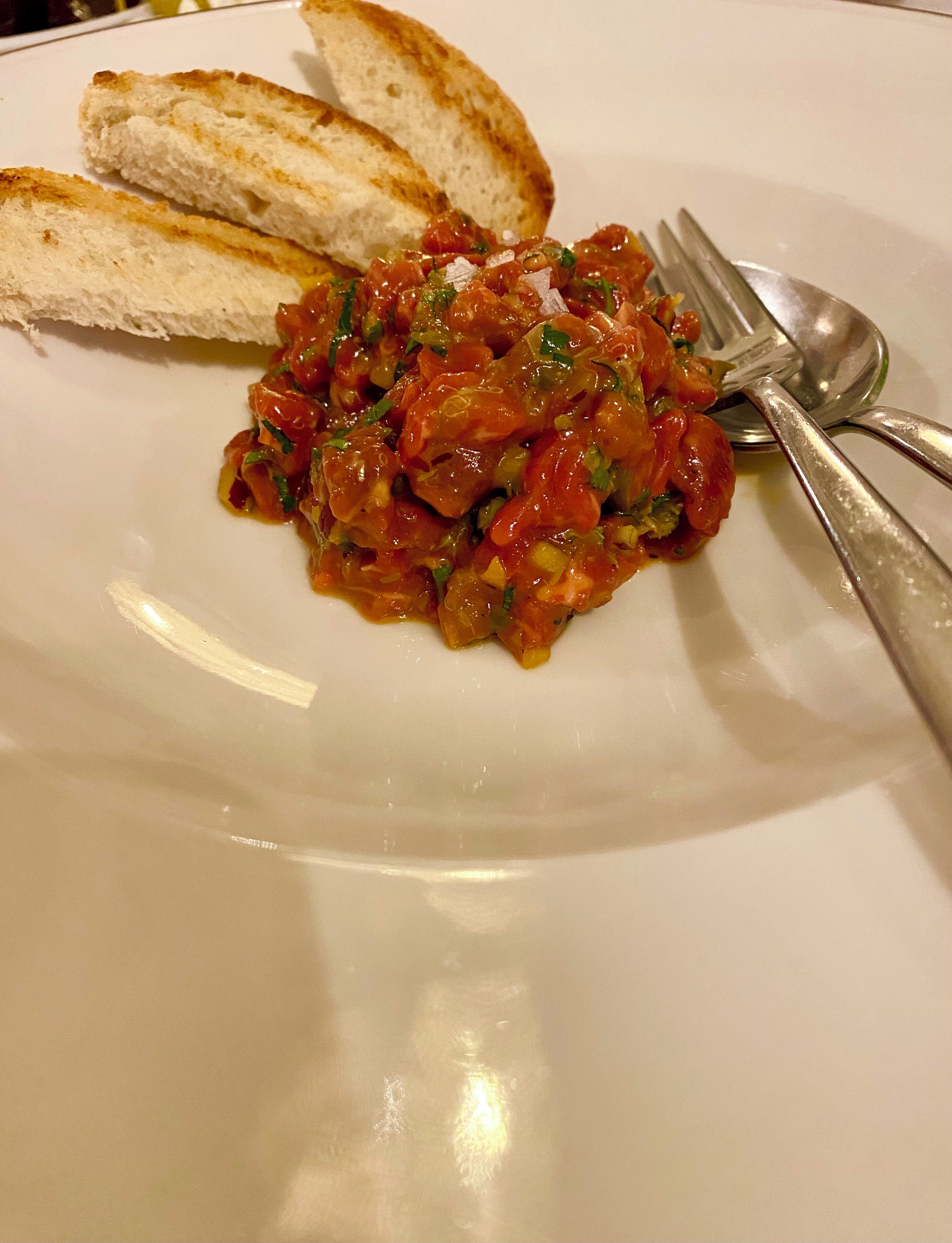 2 restaurants, breakfast, lunch, dinner served; local cuisine