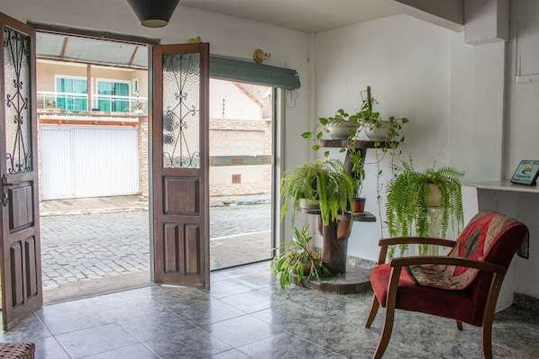 Interior entrance - Pousada Das Américas (Búzios)