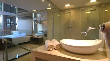 Habitación Deluxe | Lavabo en el baño