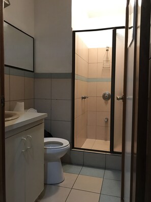 Free toiletries, towels