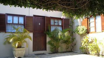 Apartamento superior, 1 quarto, cozinha | Individualmente decorados, individualmente mobiliados, Wi-Fi de cortesia