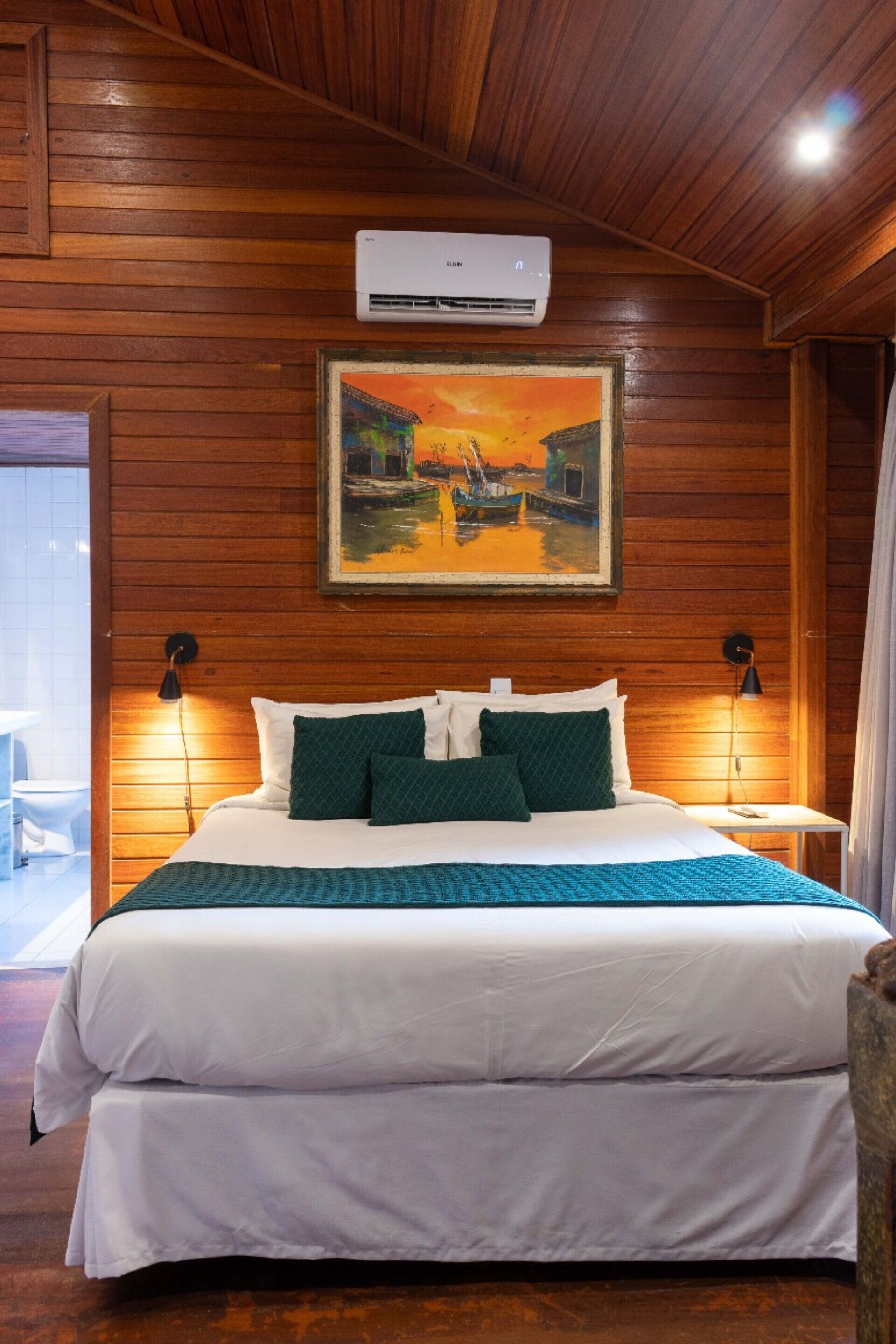 Minibar, blackout curtains, bed sheets