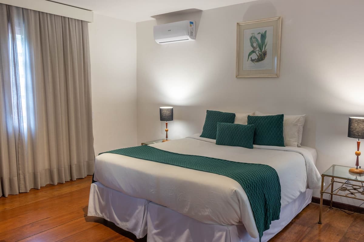 Standard Double Room, 1 Katil Kelamin (Double) | 1 bilik tidur, bar mini, langsir/tirai gelap terus, cadar katil