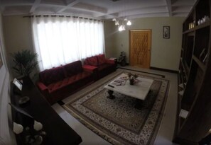 Lobby sitting area - Pousada Princesa Isabel Dom Pedro (Petrópolis)