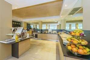 Free daily buffet breakfast  - Hotel San Marco (San Michele al Tagliamento)