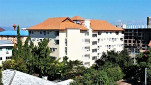 View from property - Anchan 2 Apartments and Rooms (Chiang Mai)