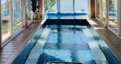 Rantahotelli Johnin lampilla, lämmitetty uima-allas ja telakka!