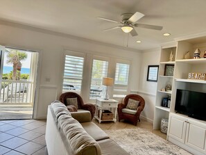 Televisión, servicios de streaming y oficina 