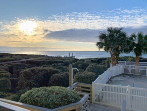 Property grounds - Emerald Isle - Ocean Club, beach front condo (Indian Beach)