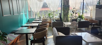 Gunsan La Siesta Hotel