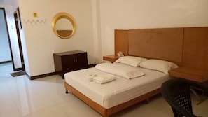Suite, 1 Queen-Bett | Zimmerausstattung