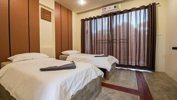 Standard Twin Room | Blackout drapes, free WiFi