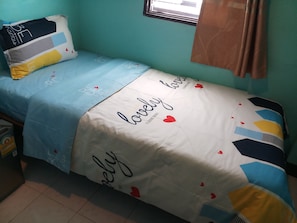 Single Room | Living room | Flat-screen TV - Kata S.T. House (Karon)