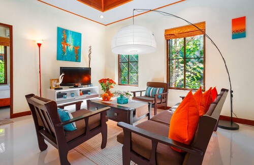 Ko-Beauty Pool Villa