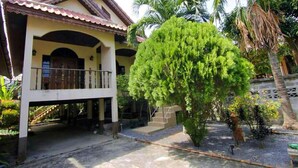 Interior entrance - Surin Jungle Villa (Choeng Thale)