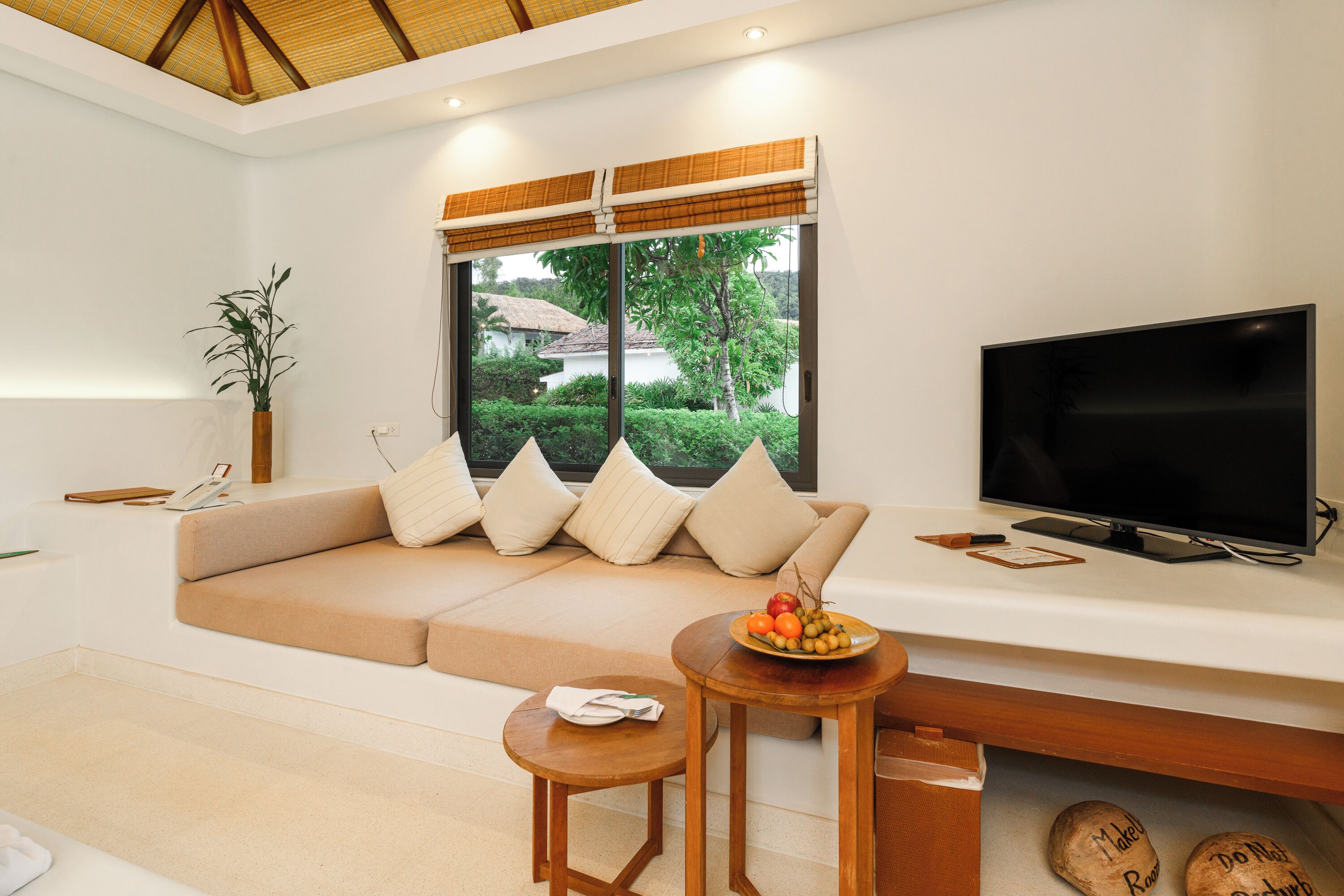 Beachfront Villa | Living area | Smart TV, fireplace