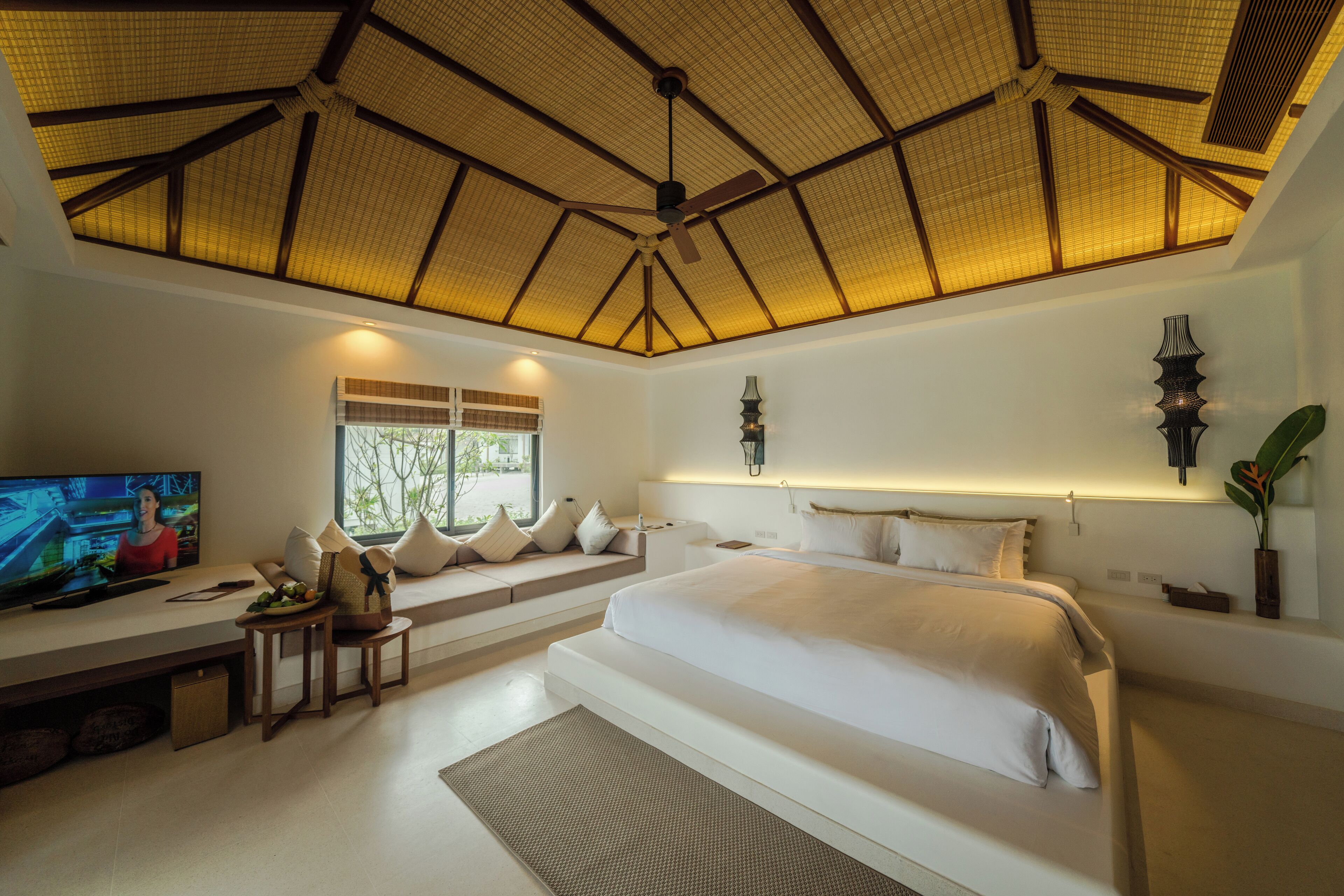 Design-Zimmer, Meerblick | Minibar, Zimmersafe, individuell dekoriert, individuell eingerichtet