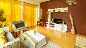 4 Bedroom House | Living area | Plasma TV - Djast Villa (Choeng Thale)