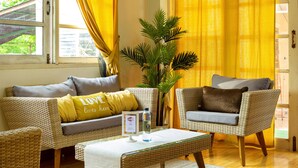 4 Bedroom House | Living room | Plasma TV - Djast Villa (Choeng Thale)