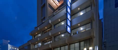 Front of property – evening/night