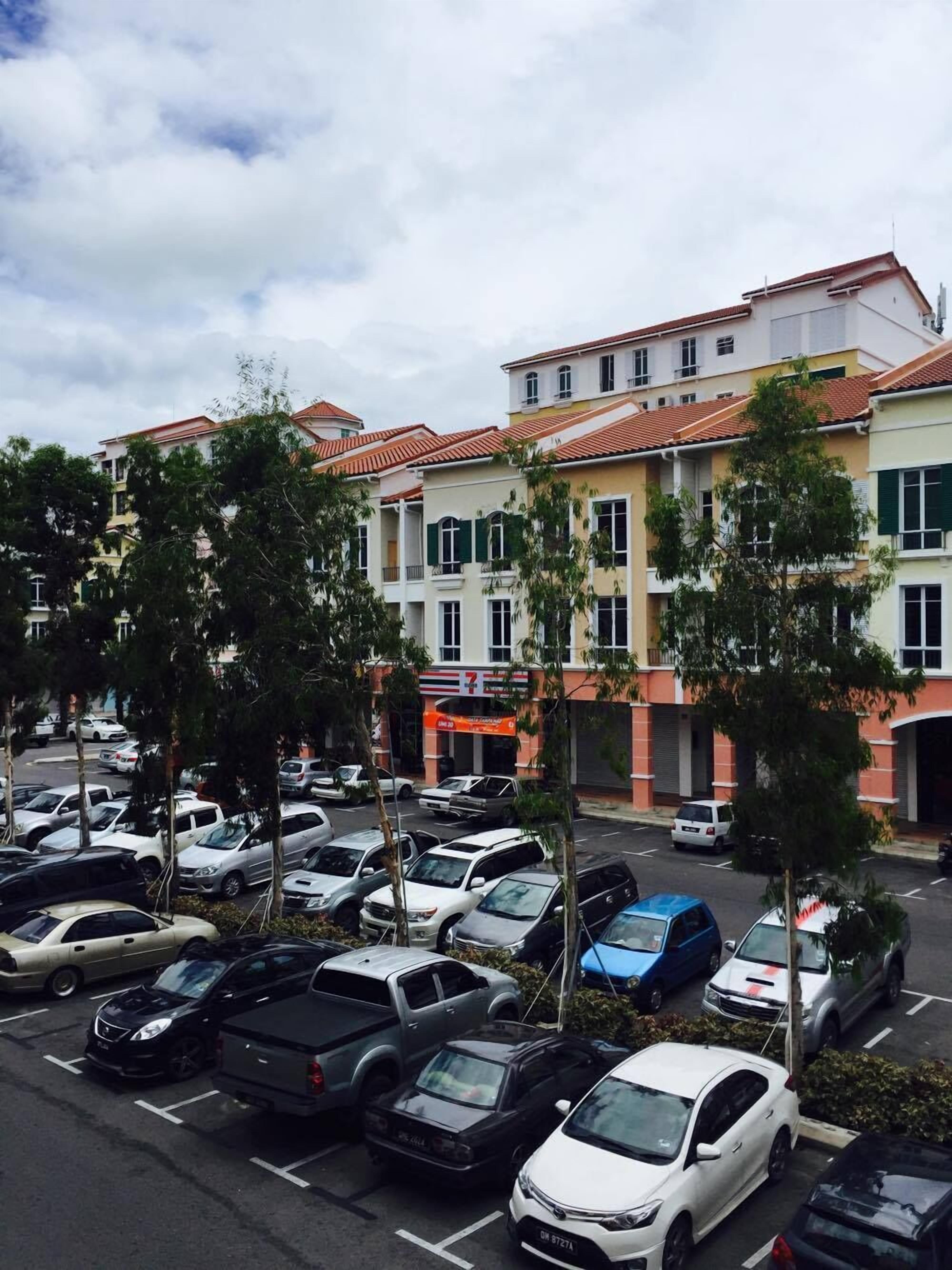 self-parking (surcharge)