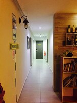 ทา  งเดิน