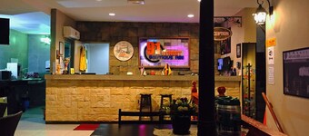 91 Street Boutique Inn