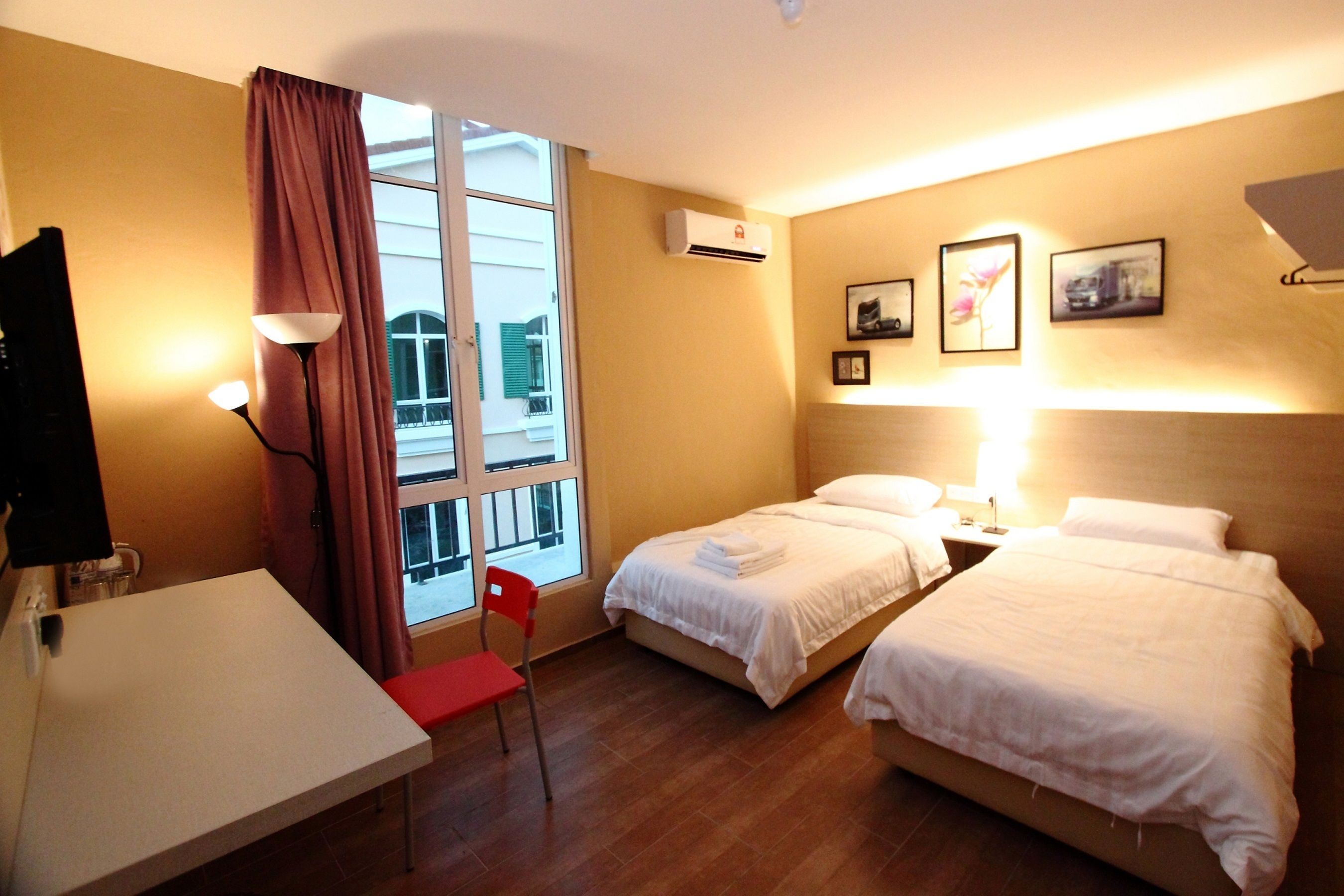 standard twin room | view from room
