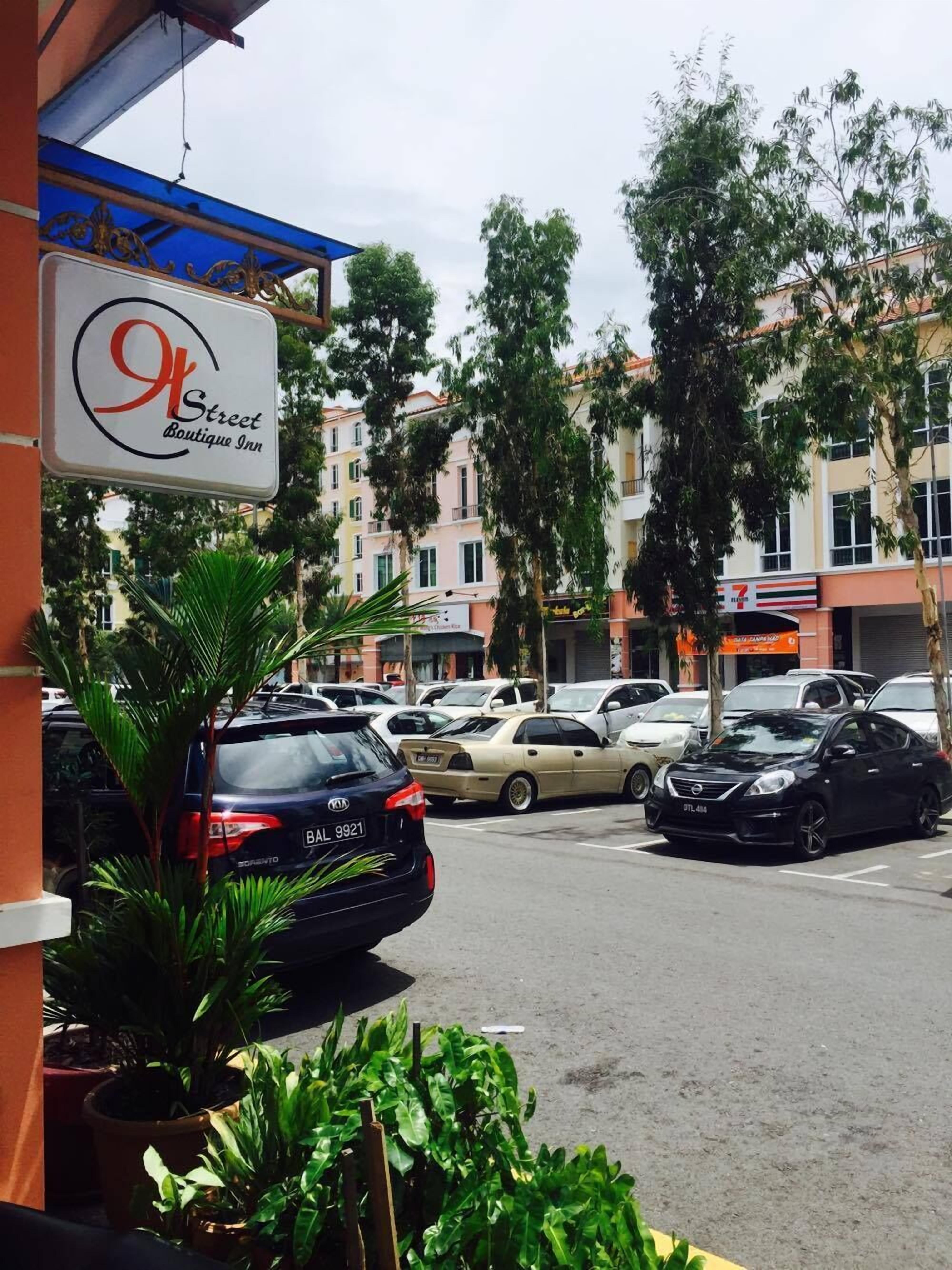 Self-parking (surcharge)