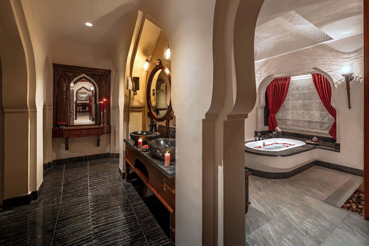 jal mahal - private pool villa | bathroom | separate bathtub and shower, free toiletries, hair dryer, bathrobes