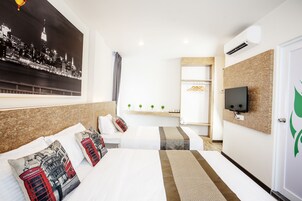 Deluxe Triple Room