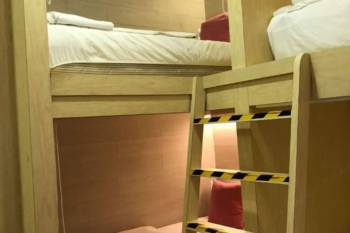 Biancheria da letto di alta qualità, ferro/asse da stiro, Wi-Fi gratuito