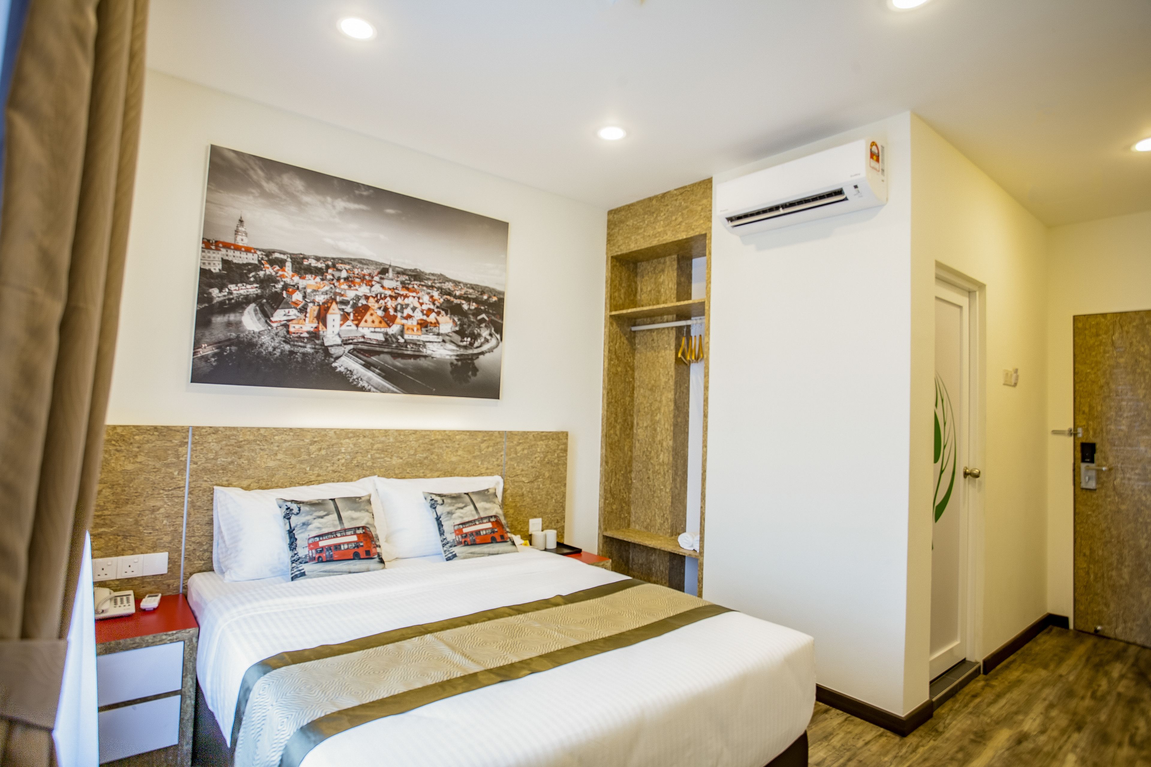 standard room (with window) | premium bedding, iron/ironing board, free wifi, bed sheets