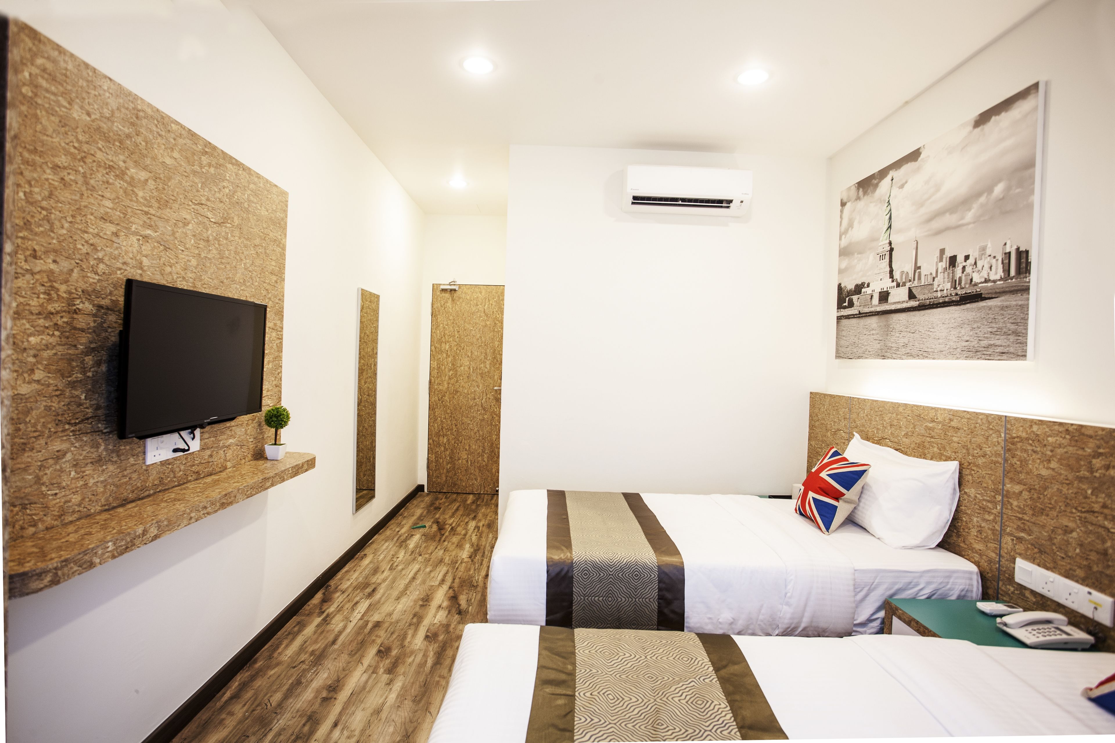 superior twin room | premium bedding, iron/ironing board, free wifi, bed sheets
