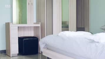 Standard Double or Twin Room | 1 bedroom, desk, iron/ironing board, free cribs/infant beds