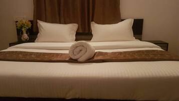 Standard Double or Twin Room, 1 Bedroom | Desk, rollaway beds, free WiFi
