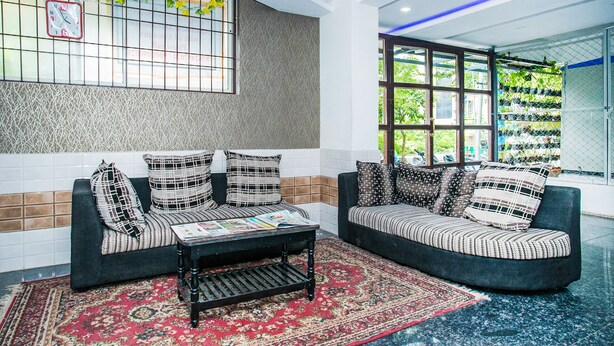 Interior - Hotel Turista (Bengaluru)