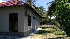 Porch - Relaxs Homestay (Bachok)