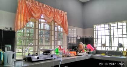 Relaxs Homestay