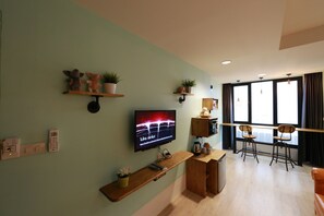 Deluxe Triple Room | Room amenity