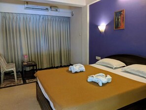Standard Room - Rustic Village - By Rivasa (Calangute)